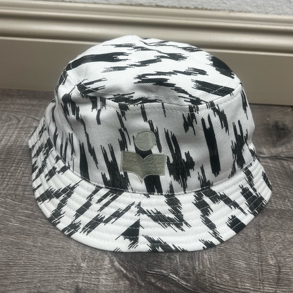 New Isabel Marant Hailey Printed Logo Bucket Hat - Picture 1 of 4